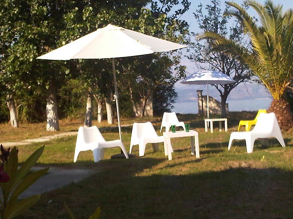 Virginia'S Beachfront Apartments กาวอส ห้อง รูปภาพ
